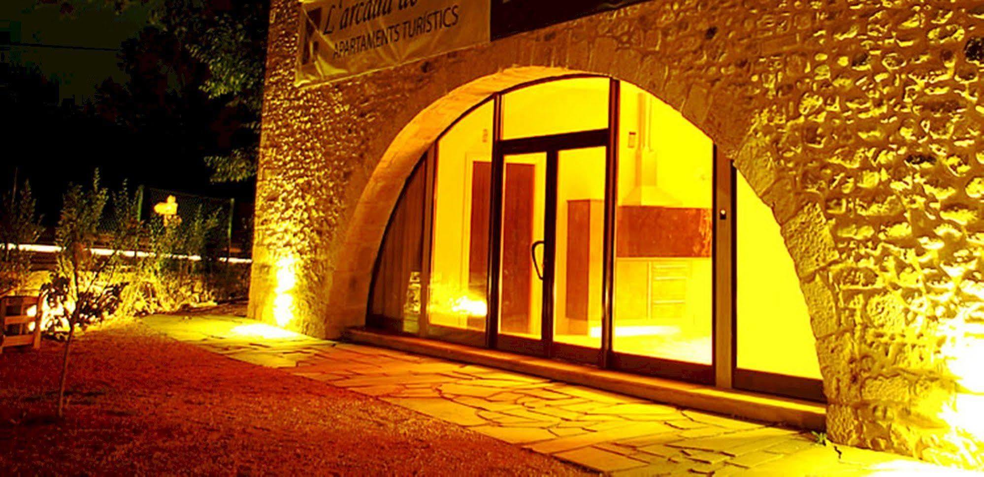 L'Arcada De Fares Apartment Sant Ferriol Exterior photo
